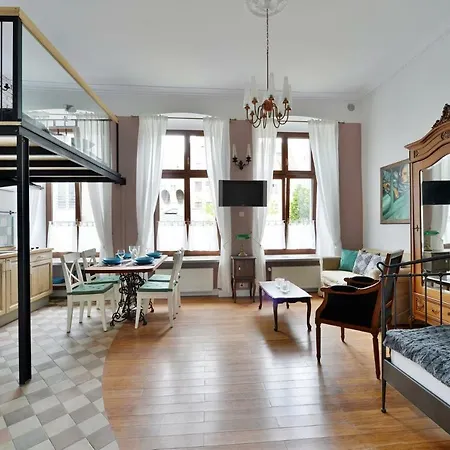 Апартаменты Argentis Kielbasnicza Retro Loft