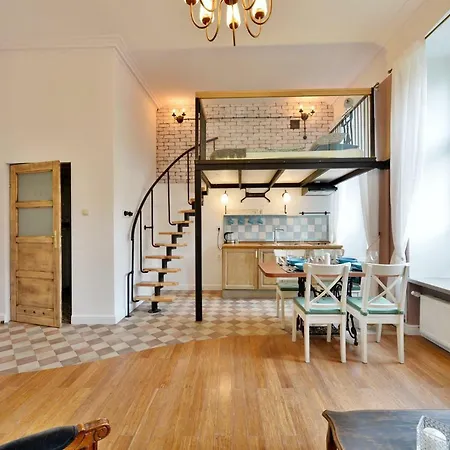 Argentis Kielbasnicza Retro Loft Apartment
